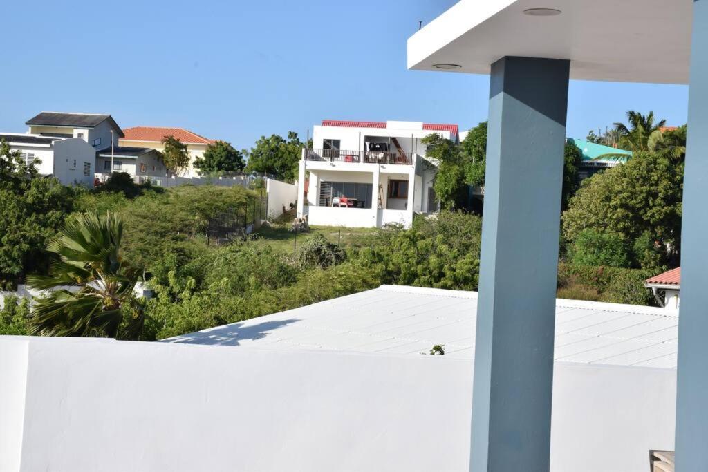 Cg Apartment - Turtuga Willemstad Exterior foto